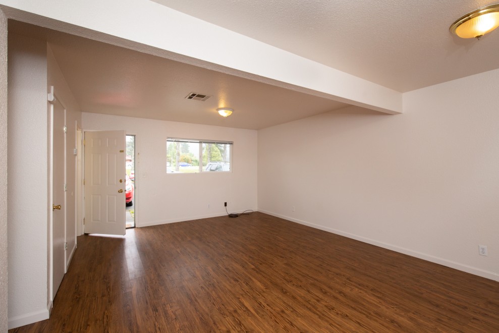 Slideshow // Image 12